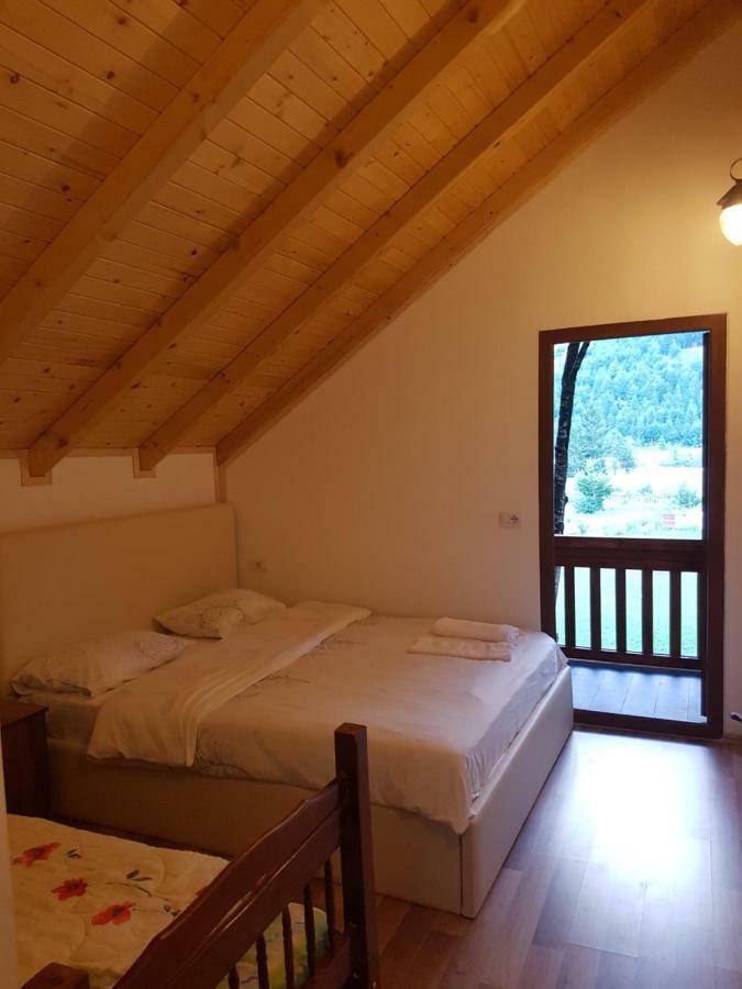 Krojet E Rrogamit Valbone Bagian luar foto